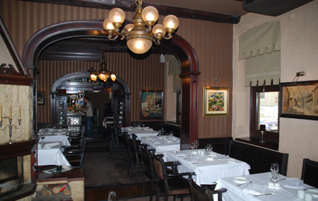 Knez Restaurant
